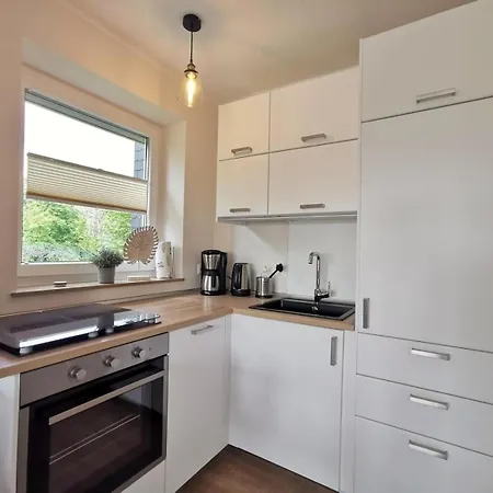46 Apartment *
